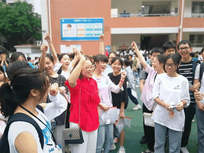 2021年萬州普通高中錄取分?jǐn)?shù)線出爐！看看你家孩子讀哪所學(xué)校？