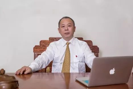 百年集團恭祝社會各界朋友和全體員工2021新春快樂！牛年吉祥！