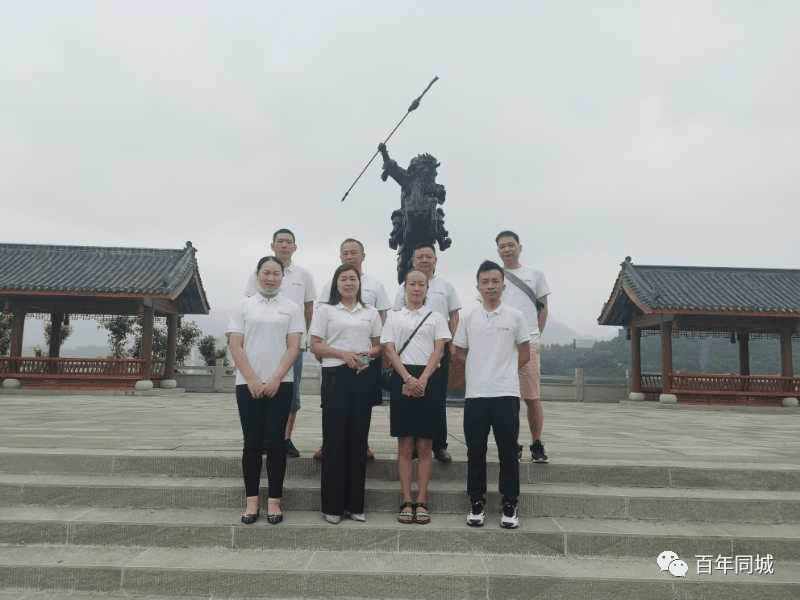 大動(dòng)作！以萬(wàn)州為根據(jù)地，走向大重慶、走向全國(guó)，圍觀這家培訓(xùn)機(jī)構(gòu)一體化的崛起之路！
