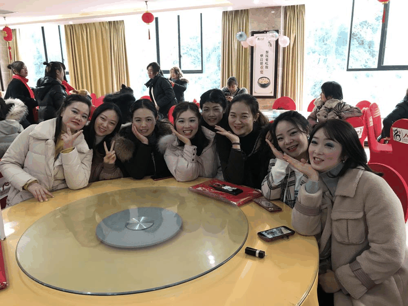 秀出自信，展現(xiàn)自我！