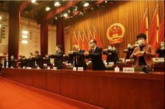 握手禮改為“拱手禮”，五千年中華文明禮節(jié)，因為疫情意外恢復了？